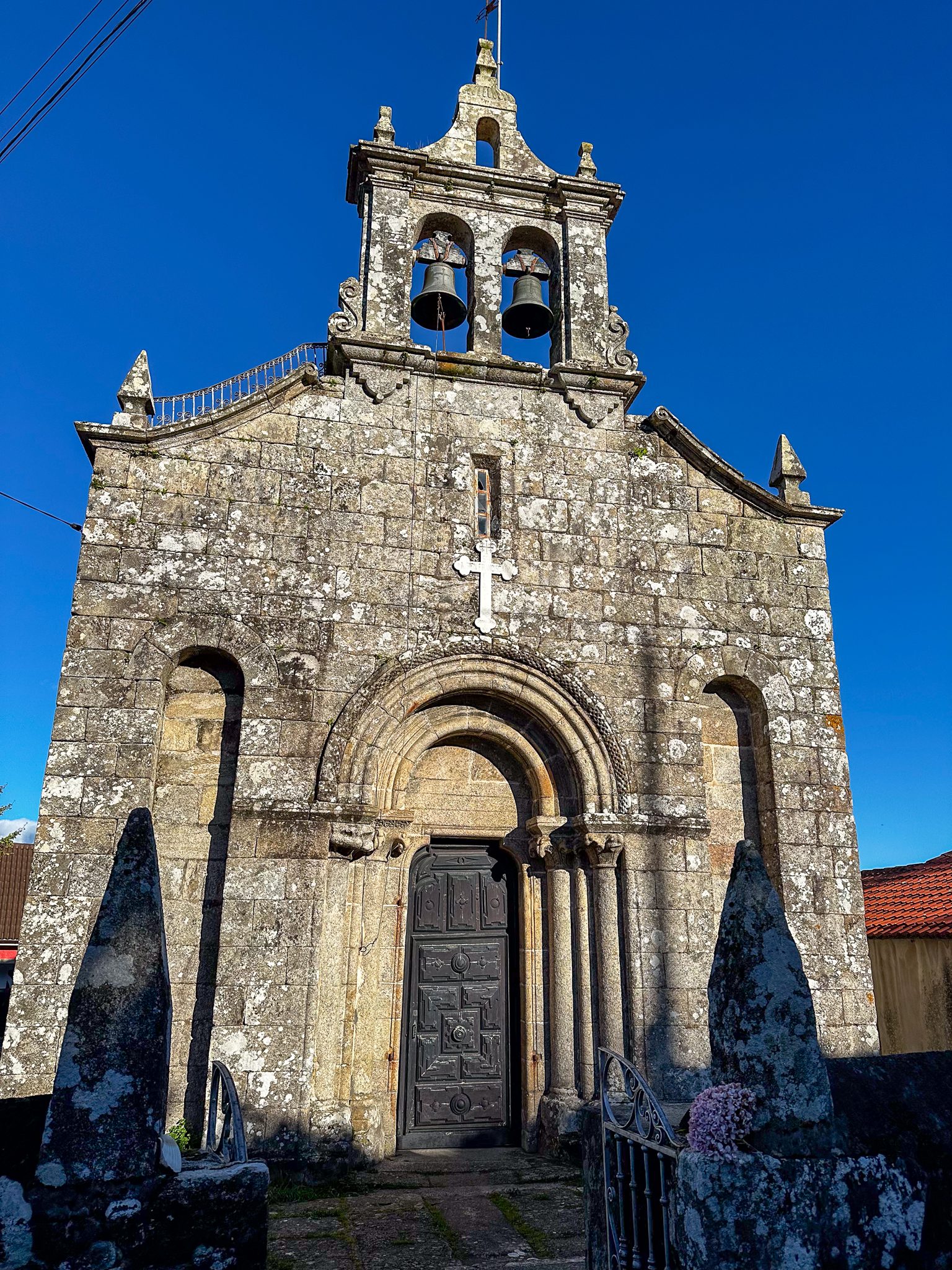 Church Dornelas