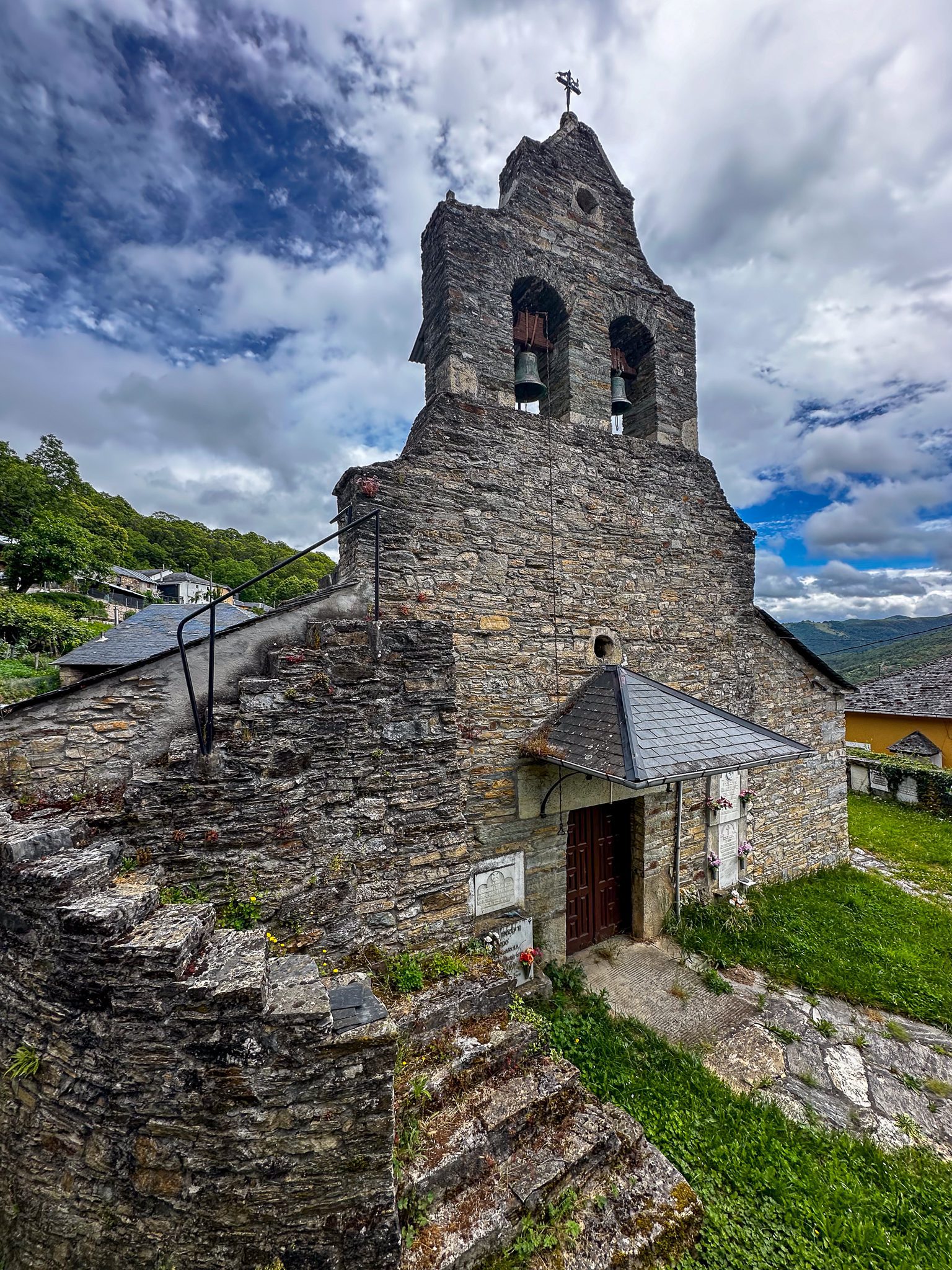 Church in Villasinde