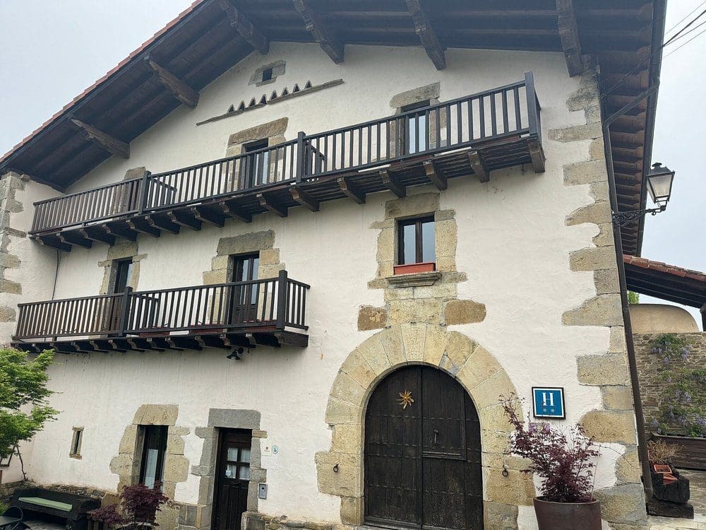 Hotel Akerreta